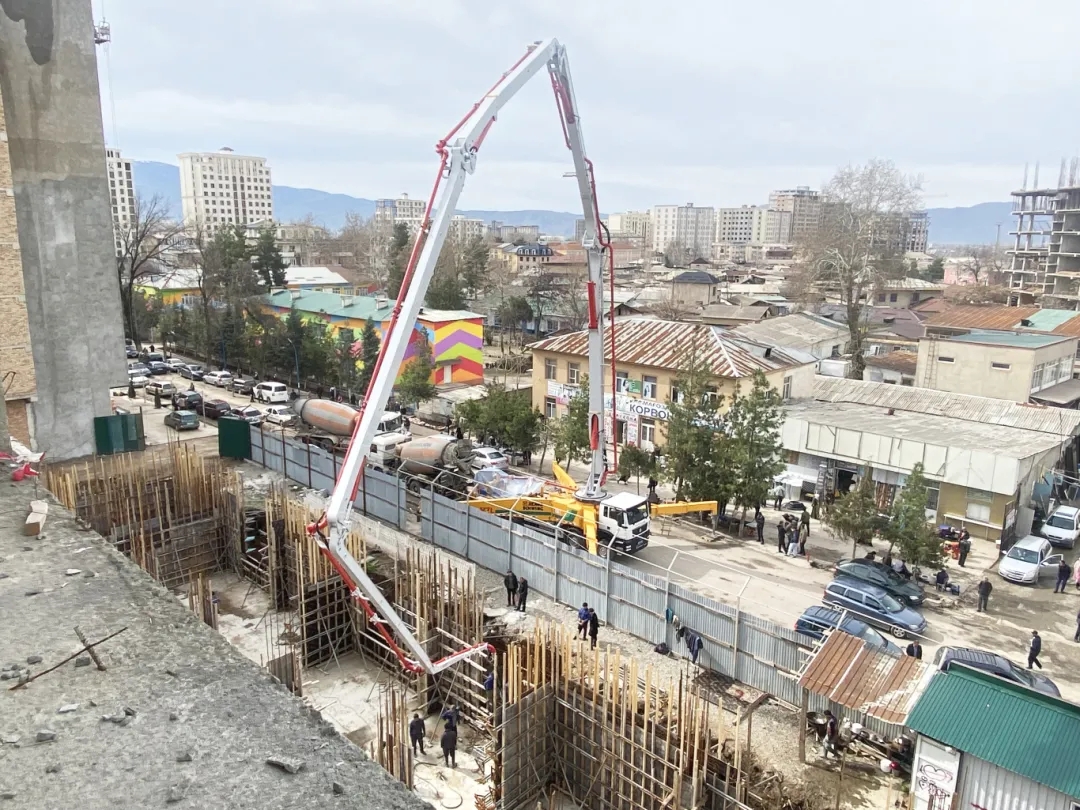 筑梦“蓝海”！开云线上登录泵车“圈粉”中亚！