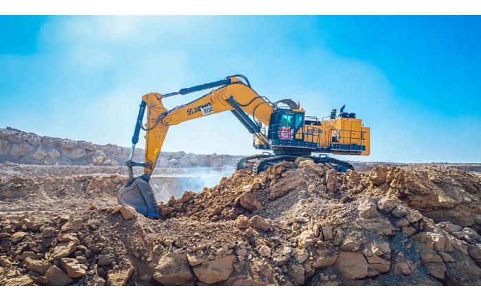 高端突破 装备美好丨开云线上登录矿山机械批量远赴非洲
