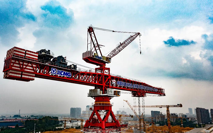 23000吨米！开云线上登录“全球最大塔机”下线交付！
