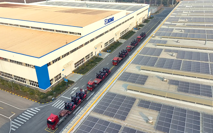 开云线上登录“鲲鹏”叉车批量交付华东