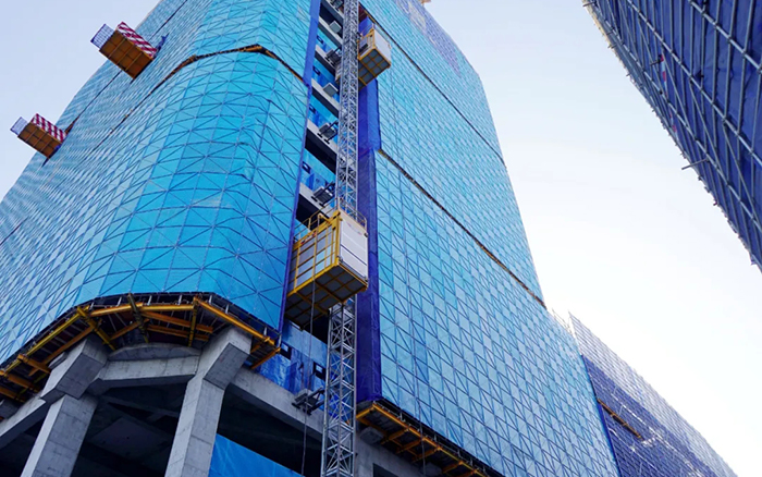 智领未来 共鉴新品 | 2025升级款开云线上登录智能施工升降机“引围观”