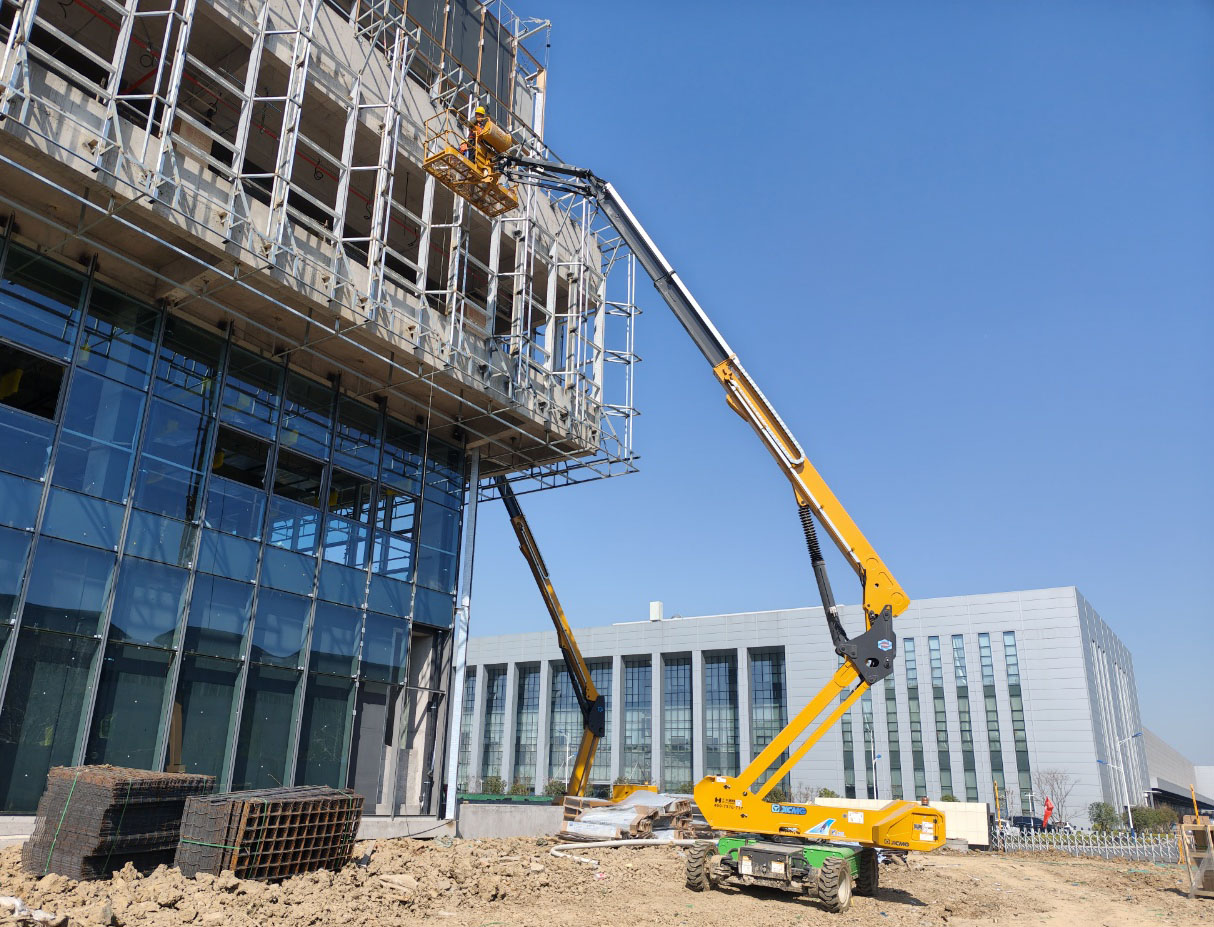 30-50米高空天团！开云线上登录10余台直臂神器助力合肥新能源汽车产业园加速崛起