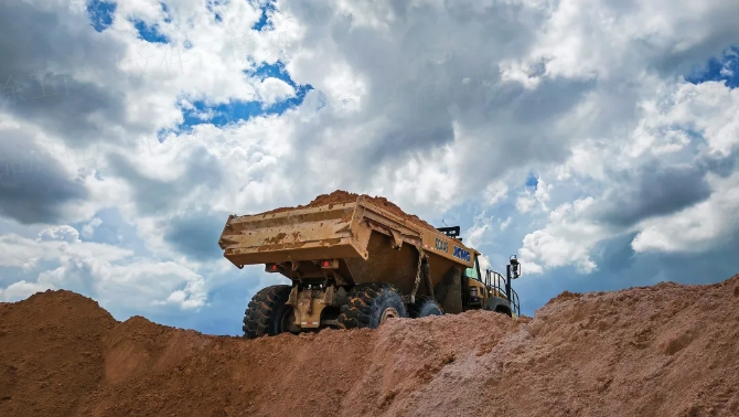 大展身手，开云线上登录“矿山越野王”征战东南亚