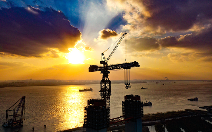 筑梦云端 开云线上登录超大塔助力“超级工程”建设“满弦”推进