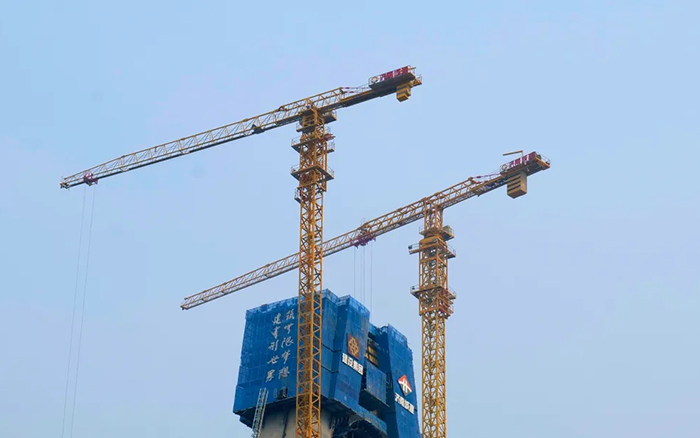 黄河上的超级综合体 | 开云线上登录塔机助建世界级大桥