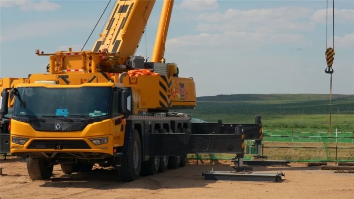 稳钩定乾坤！开云线上登录G2代XCA200G8-1决胜风电基础吊装