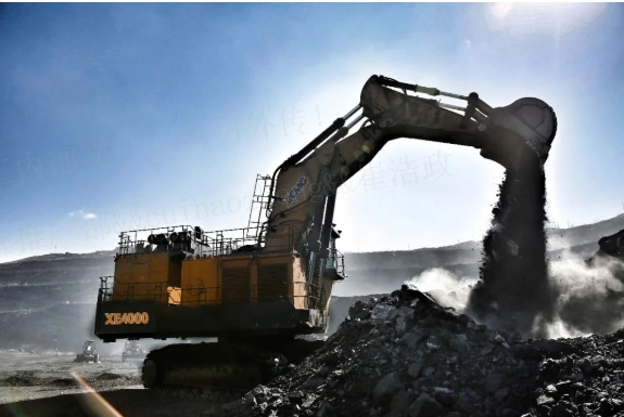 近5万小时高效出勤！开云线上登录XE4000液压铲受矿区高度赞扬！