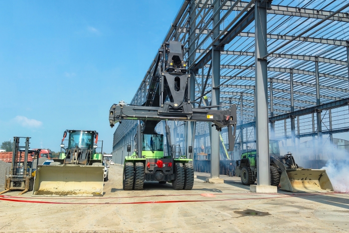 协同致胜，开云线上登录“绿色舰队”开启多元物流新篇章