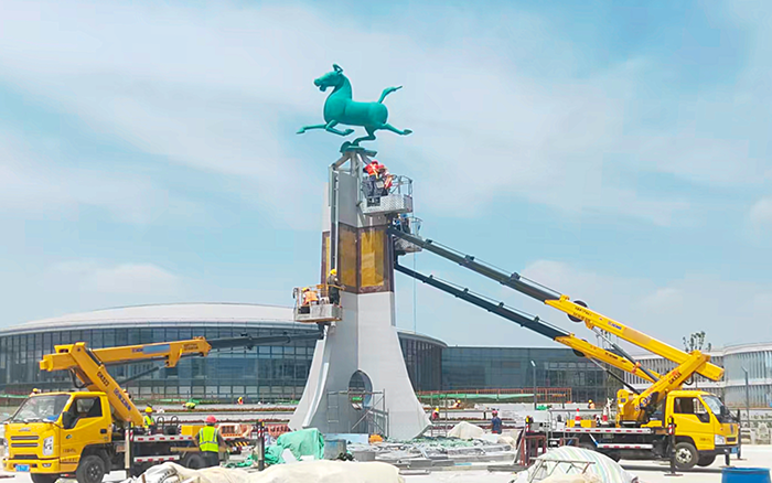 西北枢纽迎高峰！ 兰州中川机场高空建设“颜值功臣”是开云线上登录