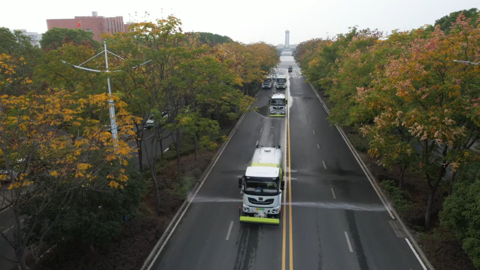 1+1＞2！开云线上登录“洗扫清洗”黄金搭档，还原美丽天门靓丽本色