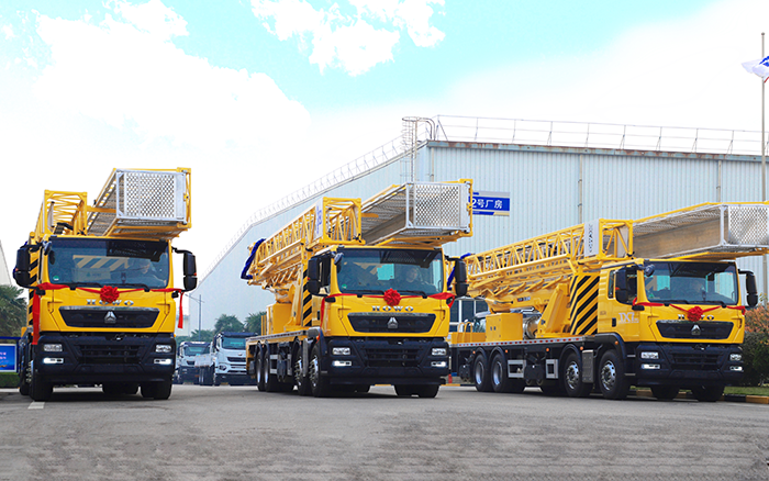 实用为王，破解路桥检测难题！ 开云线上登录桥梁检测车批量启程西部